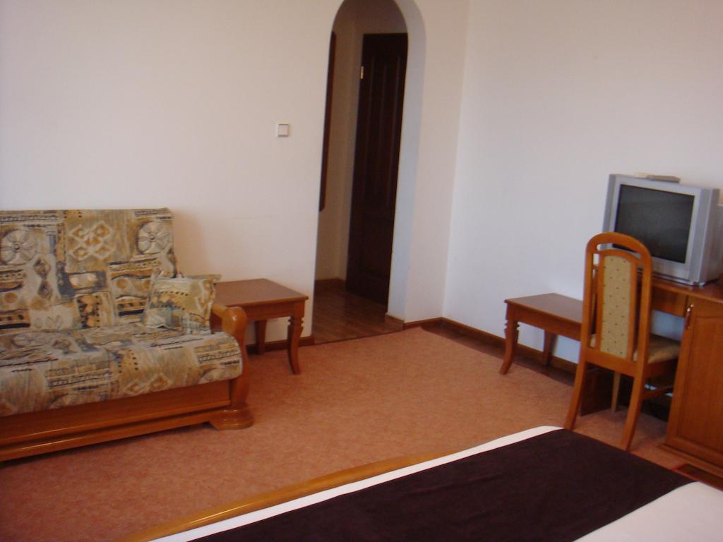 Family Hotel Elegance Arbanasi Chambre photo